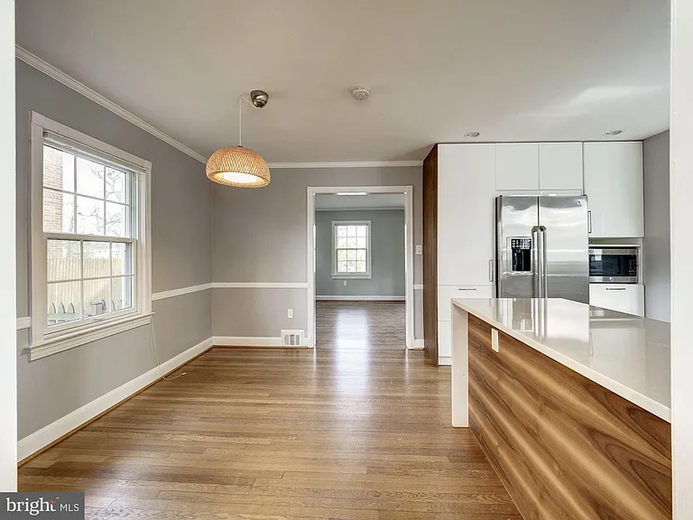 5208 Glenwood Rd — Photo 14