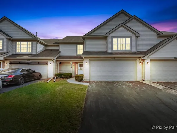 634 Chelsea Ct, Elgin, IL 60123