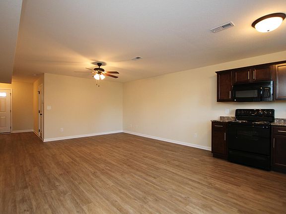 5th image of 313 Rowand Ct APT 1