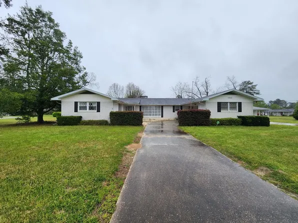 1003 Old Coffee Rd, Nashville, GA 31639