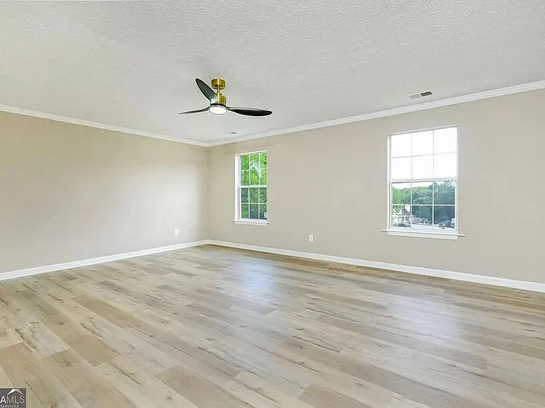 3840 Brown Dr — Photo 32