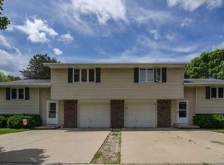 1318 Lacount Rd, Green Bay, WI 54313