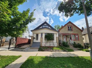 1306 S 24th St, Milwaukee, WI 53204