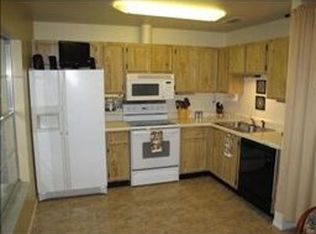 1028 Lochmont Dr, Brandon, FL 33511