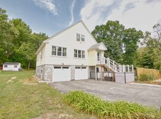 462 Groton Rd, Westford, MA 01886