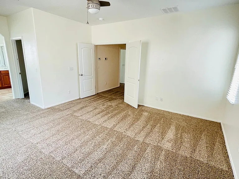 669 Emerald Idol Pl — Photo 12