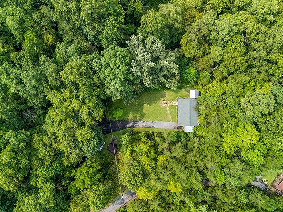 4th image of 1284 Laurel Lick Rd APT 2