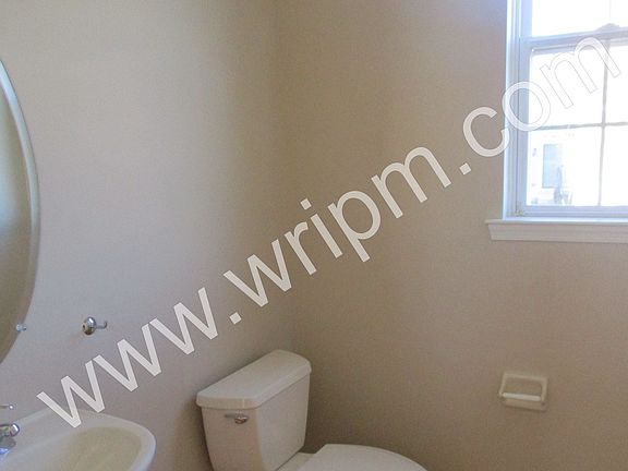 3rd image of 113 White Ash Ave