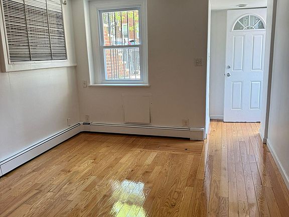 4th image of 1847 Haring St Floor 1