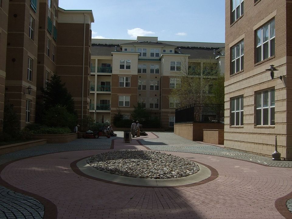 Unit is on the top level, just right of center (white square area is 2nd BR)