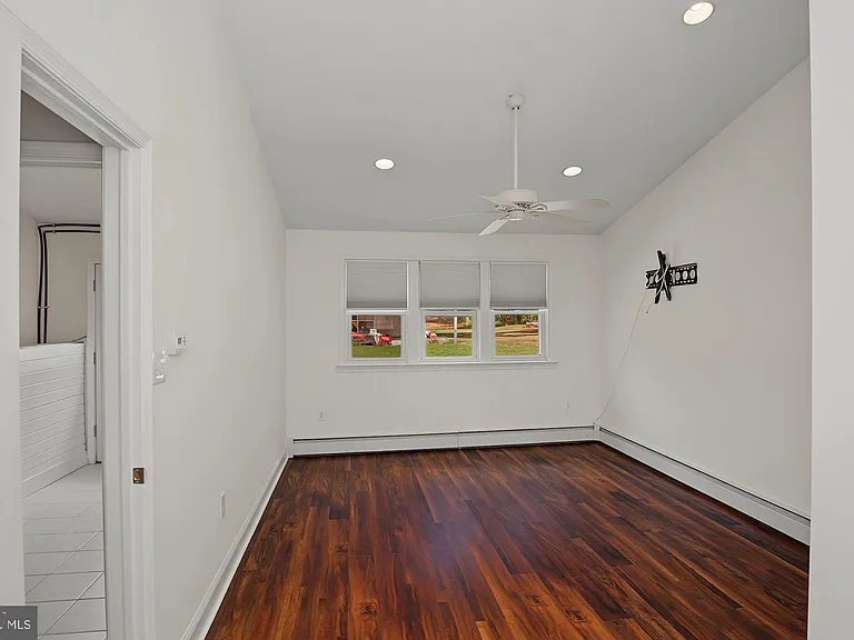 2315 English Creek Ave — Photo 17
