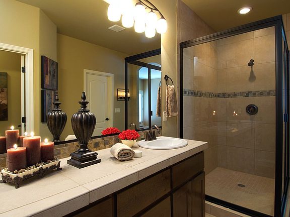 2nd image of 2455 Delle Celle Dr