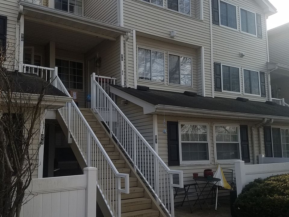 2nd and 3rd story right of stairs