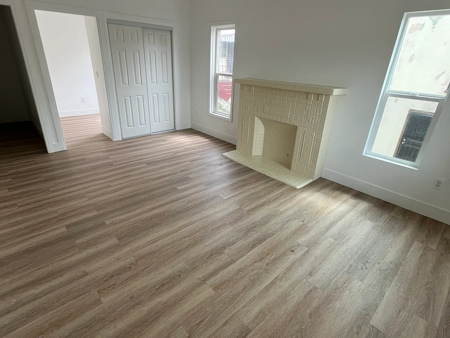 1 bed, 835 sqft, $2,050 — Photo 4