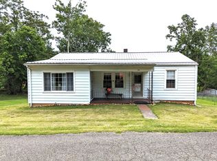 150 Harvey St, Rocky Mount, VA 24151