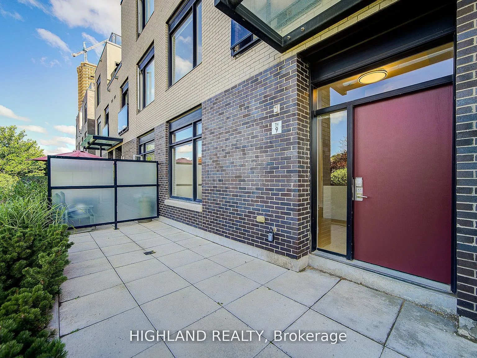 3 bed, $3,800 — Photo 2