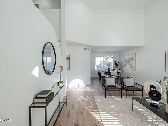 4th image of 630 W SERENO Drive