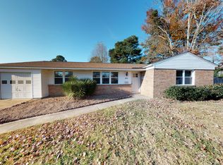 201 Great Meadows Ct, Virginia Beach, VA 23452