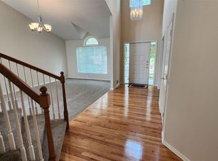 4875 S Ridgeside Cir, Ann Arbor, MI 48105