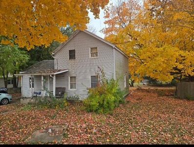 19 Arnold St, Quincy, MI, 49082