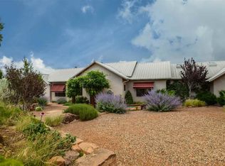 37 Old Rd S, Santa Fe, NM 87540