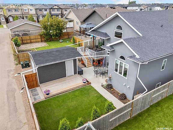 2nd image of 607 Werschner Cres