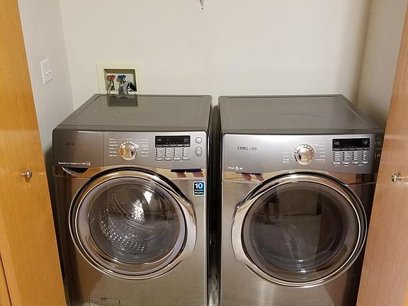 Upstairs Laundry (New in 2014)