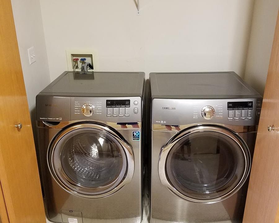 Upstairs Laundry (New in 2014)
