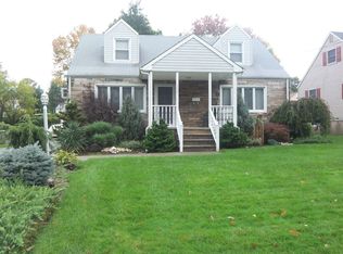 100 Lancaster Rd, Colonia, NJ 07067