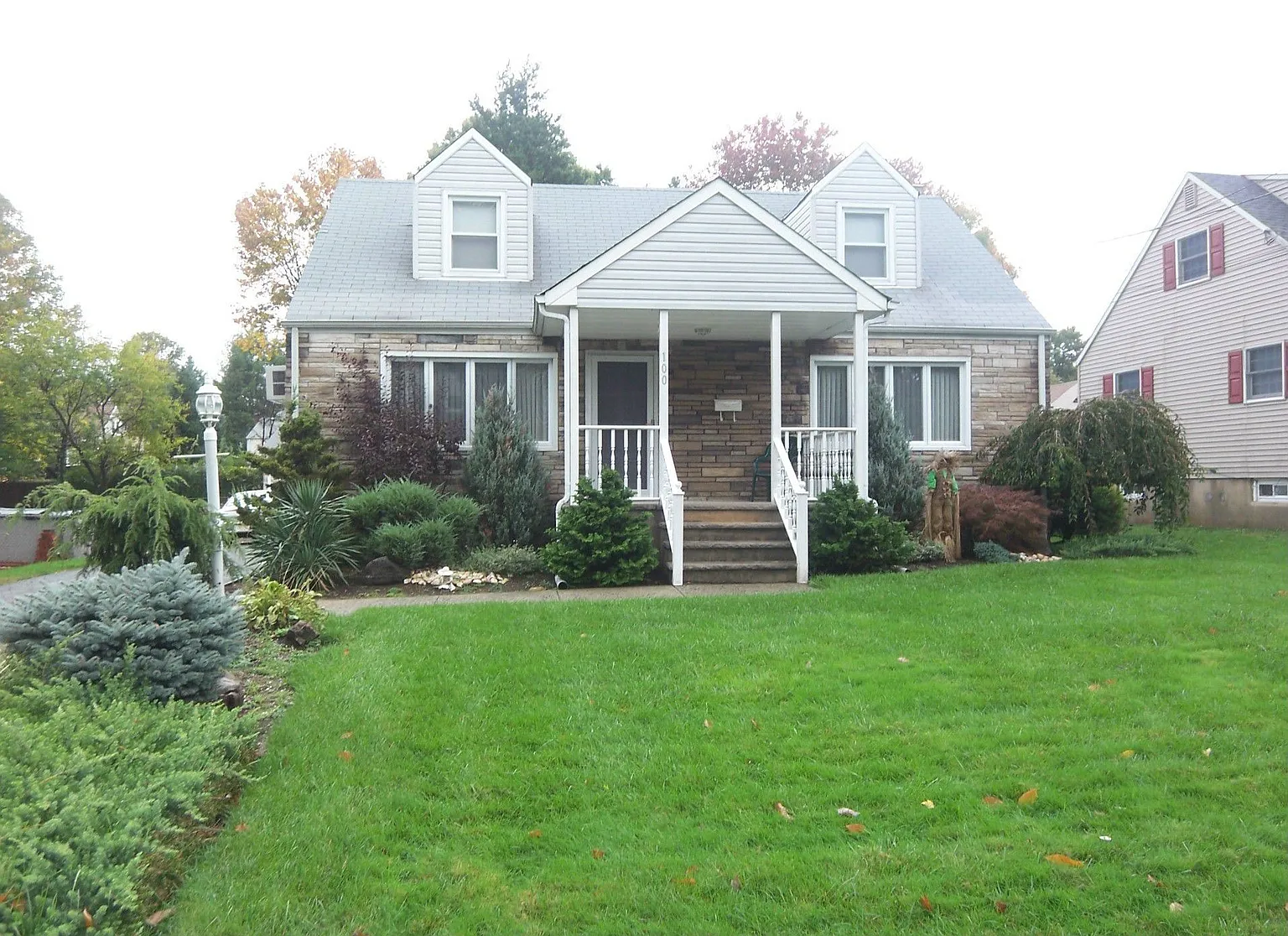 100 Lancaster Rd photo 1