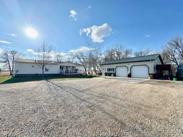 3260 Highway 18, Ruthven, IA 51358