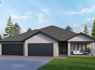 9200 Triana Ln, Lincoln, NE 68520