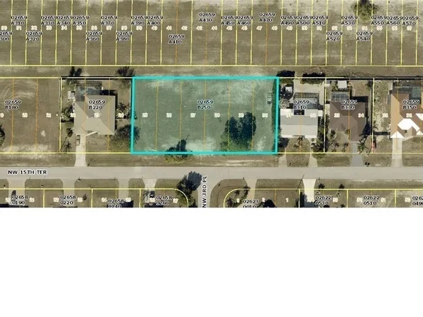 323 NW 15th Ter, Cape Coral, FL 33993