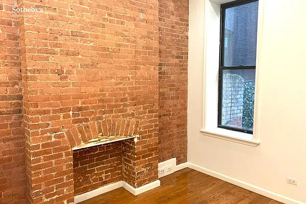 Rented by Sotheby's International Realty | media 5
