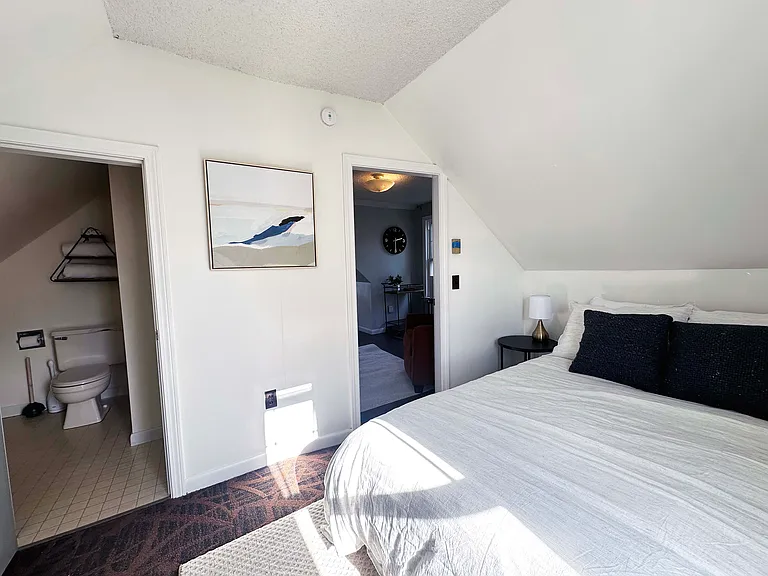 13 Center St #3 — Photo 15