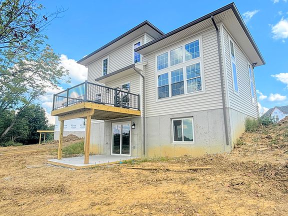3rd image of 6708 Frontier Dr