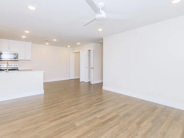 Orchard Park Apartments Living