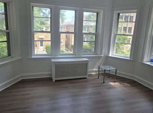 6216 N Mozart St, Chicago, IL 60659