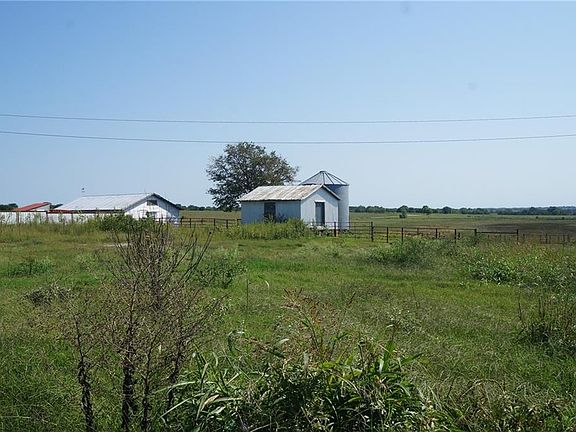 2nd image of 17740 State Highway 59
