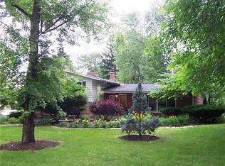 4711 Maryhill Rd, Sylvania, OH 43560