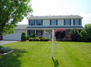 105 Ellery Rd, Rochester, NY 14612