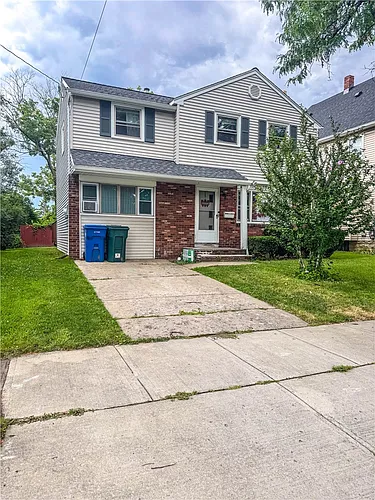 101 Pittsford St Photo 1