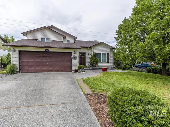 426 Quail Run Dr, Moscow, ID 83843