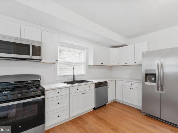 324 Elm Ave, Woodlynne, NJ 08107