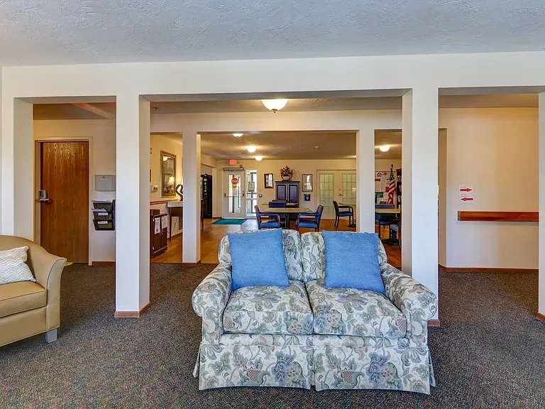 Green Diamond Place Apartments — Photo 9