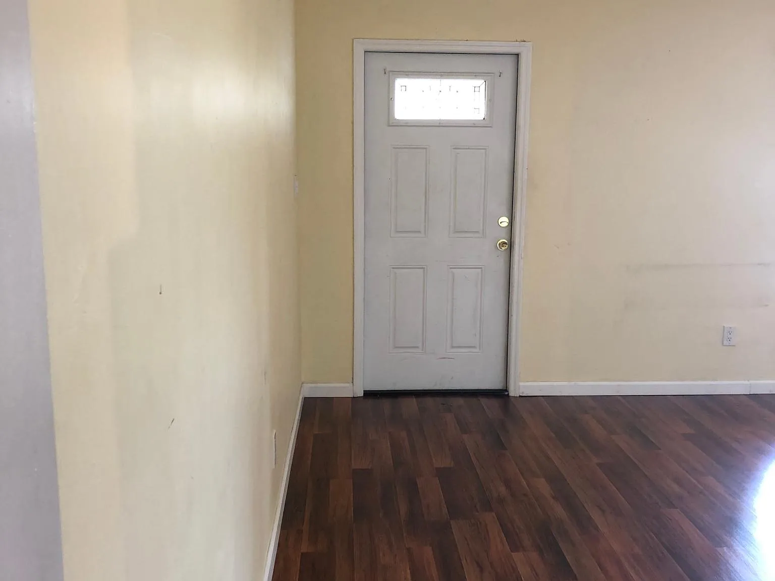 3 bed, 1831 sqft, $3,500 — Photo 2