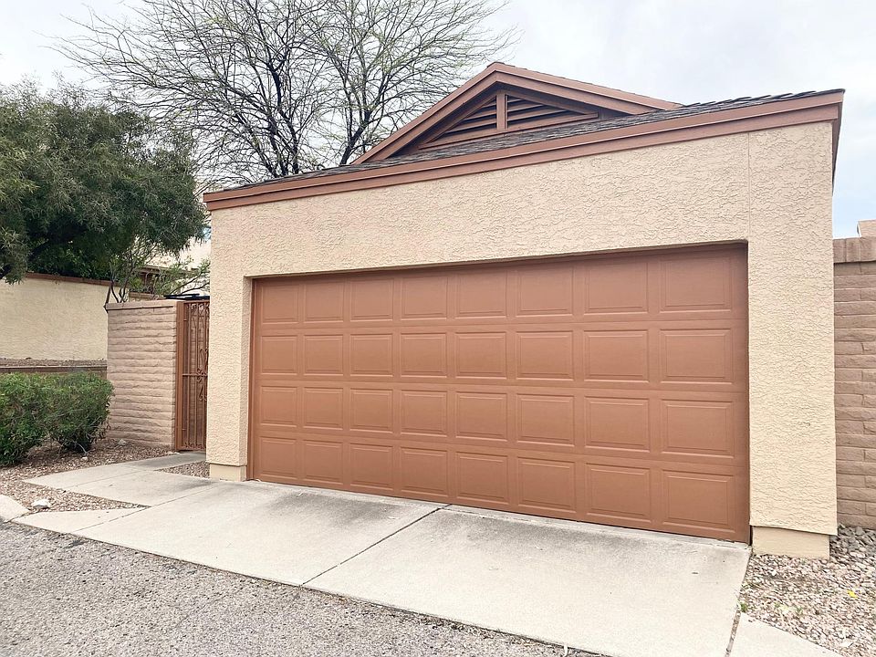 1st image of 2462 N Palo Dulce Dr