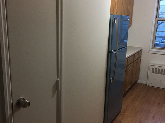 5th image of 1901 Story Ave