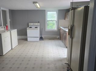 6 Wetherill St, New Philadelphia, PA 17959