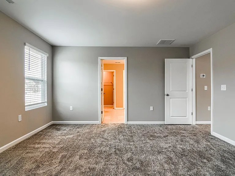 3917 Eccles Ln — Photo 7